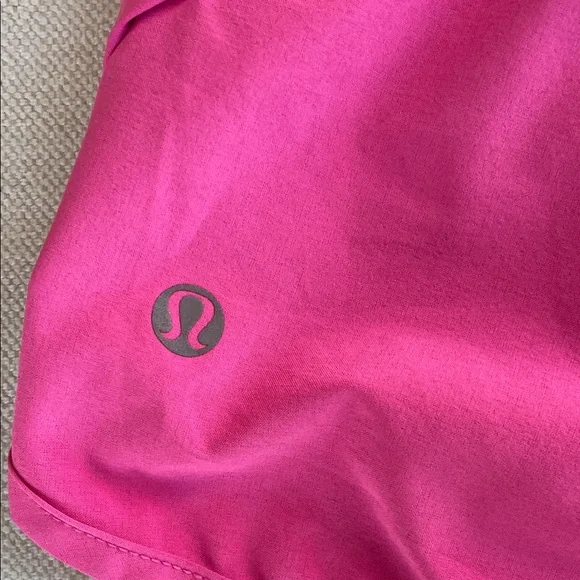 Lululemon Speed Short 4-way Stretch Raspberry Glo Light/Heathered Slate, size 6 - Picture 7 of 8